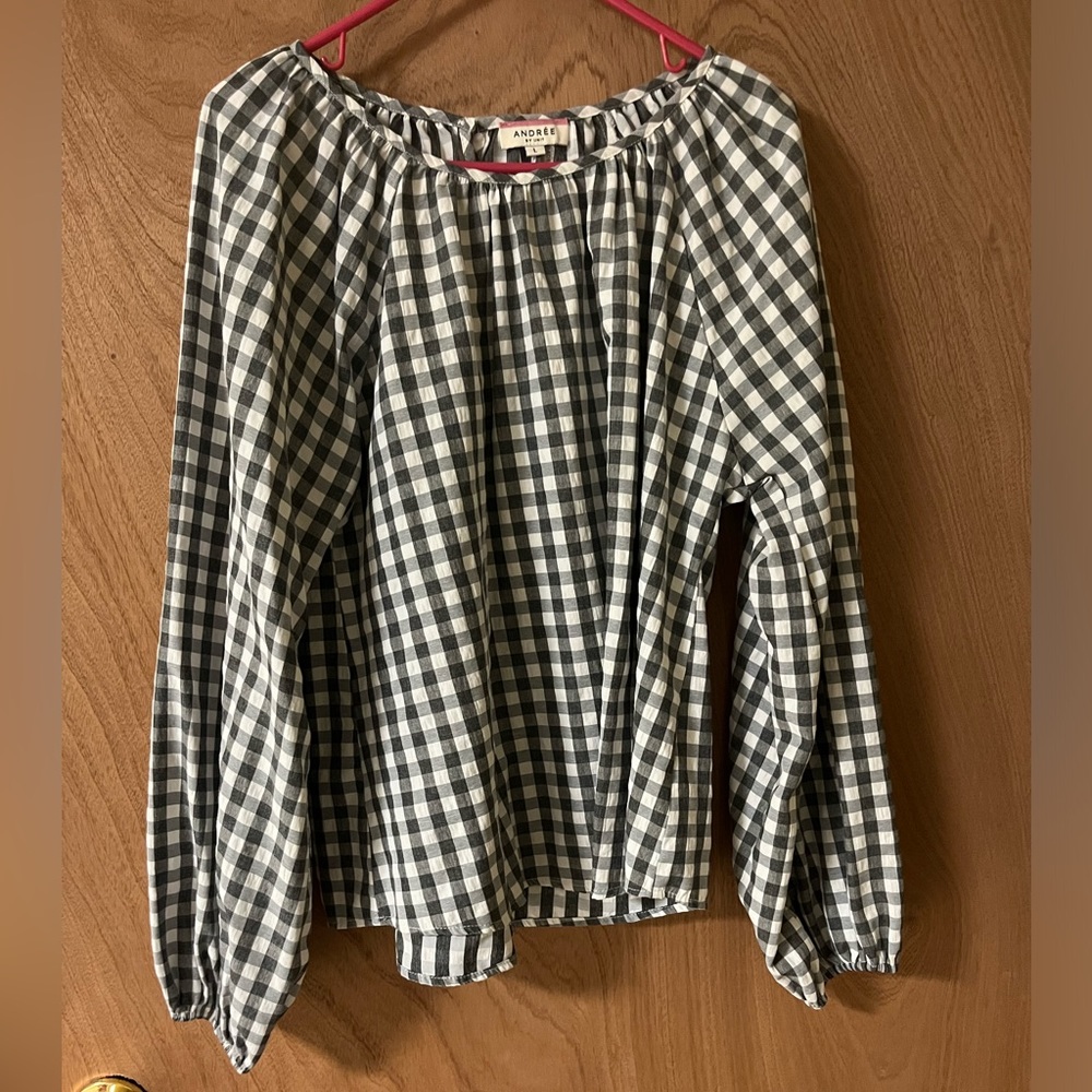 Long sleeve black, white, and gray checkered shirt